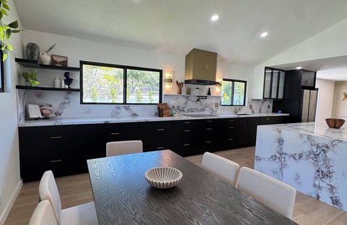 Thousand Oaks Casa | Safe neighborhood Charming 3-bedroom house with AC, WiFi in Thousand Oaks