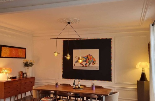Neuilly-sur-Seine Apartamento | Safest Area in Paris ❤ Elegant Haussmannien close to Le Marais, Metro Line 1
