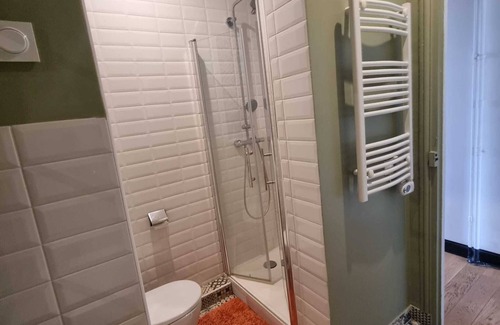 Neuilly-sur-Seine Apartamento | Safest Area in Paris ❤ Elegant Haussmannien close to Le Marais, Metro Line 1