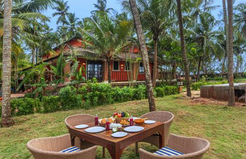 Inna Casa | SaffronStays Blue Flag House, a 3-BDR beachfront villa in Hejamady