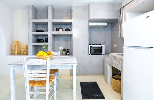 Kastraki Casa | Sahara Apartments - Deluxe King studio