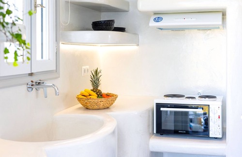 Kastraki Casa | Sahara Apartments - King Suite with Sea view