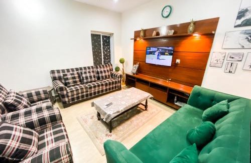 Sahiwal Cama Y Desayuno | Sahiwal family Guest house