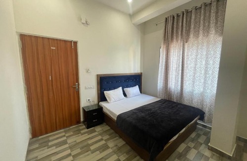 Mahmoorganj Casa | SAI GUEST HOUSE BANARAS RAILWAY STATION 2km from KASHI VISHWANATH