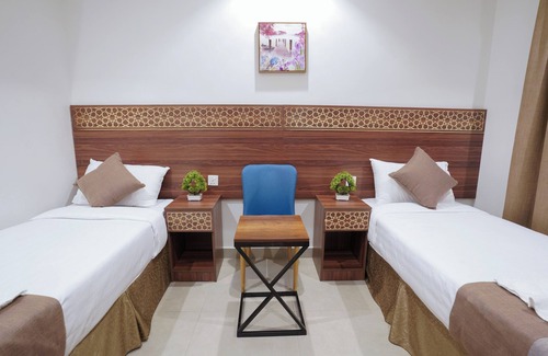 Al Aziziyah Hotel | Saif Plus 1