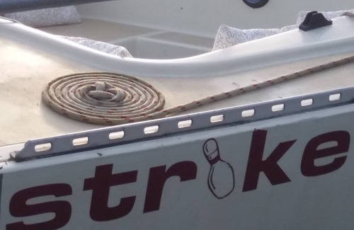 Contrada Castello Alquiler De Eote | Velero 11,50 Lago Trasimeno