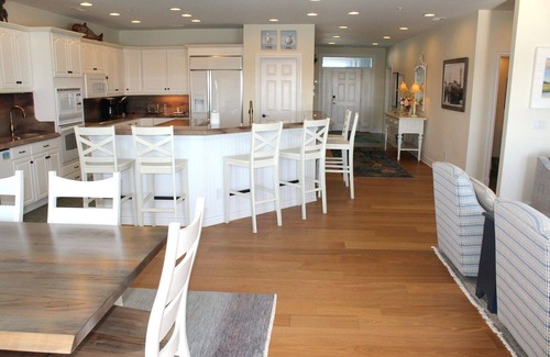 Manteo Condominio | Sailfish Point Villa 6301 - Penthouse Double Unit on the World-Class Pirate's Cove Marina