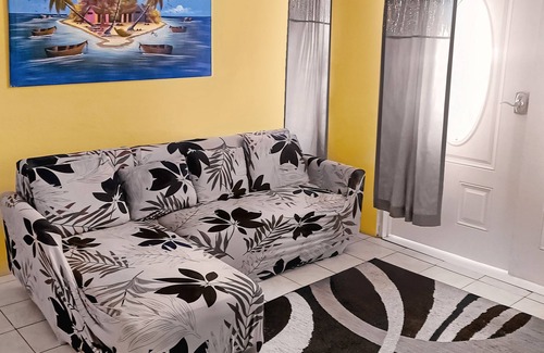Hannah Apartamento | Éxtasis bajo el Sol: Vive la Experiencia del Caribe en Nuestro Apartamento