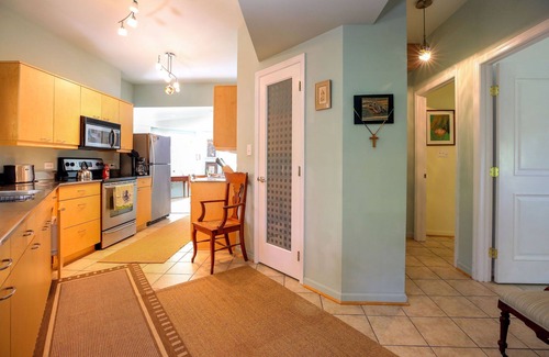 Johns Island Casa | Sailors Rest: Pool & Sauna, Tropical Island Oasis, Fireplace, Kid-Friendly