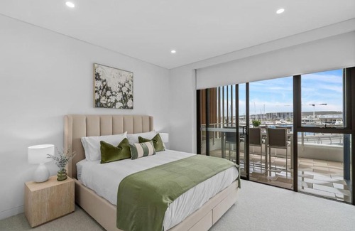 Shell Cove Apartamento | Sailview Escape - A Tranquil Marina Hideaway