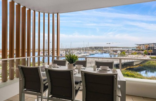 Shell Cove Apartamento | Sailview Escape - A Tranquil Marina Hideaway