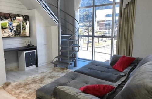 Czerniewicz Casa | Saint Sebastian Flat 213- Com Hidro! até 4 Pessoas, Duplex, no Centro