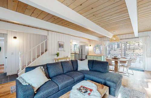 Lake Arrowhead Casa | Saint Bernard Beauty