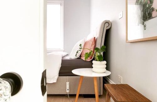 Geelong West Casa | Saint Brides - Steps to Pako