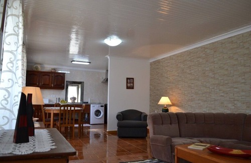 Praia da Vitoria Casa | Saint Catherine House