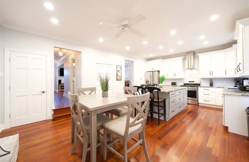 St. Charles Casa | Saint Charles FHS Rental
