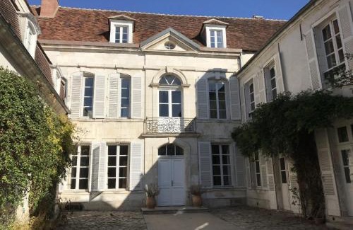 Auxerre Cama Y Desayuno | Saint-Eusèbe Mansion - Hôtel Particulier St-Eusèbe