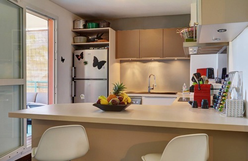 Carosse Apartamento | Saint Gilles les Bains, T4 de lujo de 87 m2, aire acondicionado, vista al mar,
