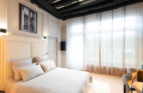 Saint-Gervais Apartamento | SAINT-LOUIS APARTMENT - LUXURY HIGH END RENOVATED Apartment - HEART OF LE MARAIS - HOTEL DE VILLE
