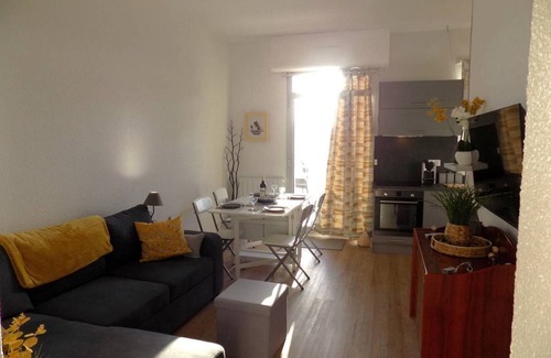 Saint-Palais-sur-Mer Apartamento | Saint Palais sur Mer - SUPERB INFINITELY RARE APARTMENT - LE PHALENE