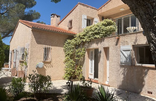 Boulouris-sur-Mer Villa | Saint Raphael hermosa villa de 170 m2 piscina, muy tranquila, cómoda, residencial