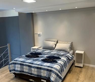 Czerniewicz Casa | Saint Sebastian Flat 616 - Com Hidro! até 3 pessoas, Duplex, no centro