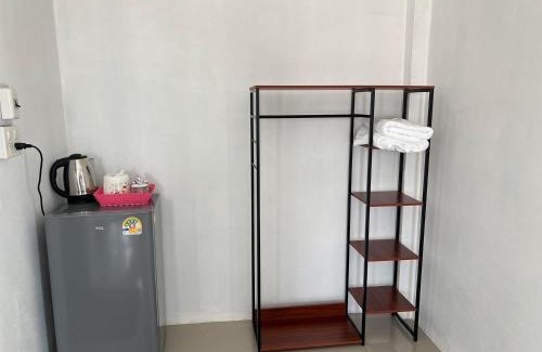Nong Chaeng Hotel | Saintjirahotel
