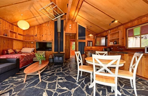 South Bruny Casa | Saintys Creek Cottage