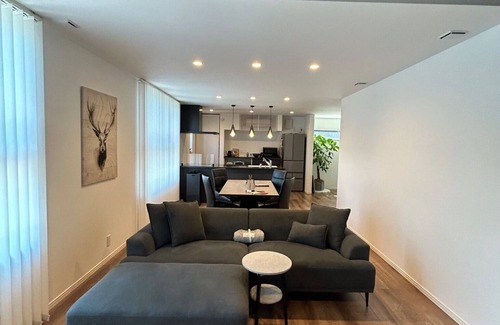 Namegawa Casa | Newly1574LDKRoof top SaunaBBQGarageBoxing gymTheater room - Newly built design house 4LDK limited to 1 group with rooftop BBQ garage gym karaoke / Hiki-gun Saitama