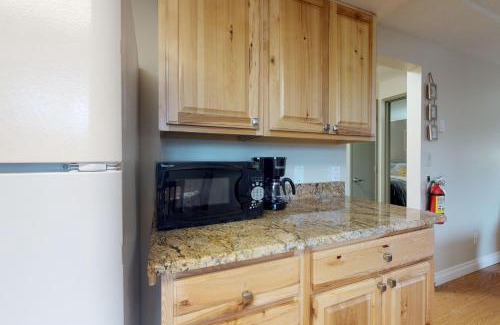 Newport Casa | Sakina’s Paradise Three