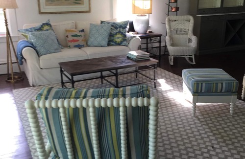 Little Compton Casa | Sakonnet Point water view home + guest cottage cerca de la playa