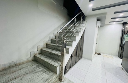 Faisalabad Casa | SAKOON stays in Faisalabad 2-bedroom house in cool Faisalabad with WiFi, AC