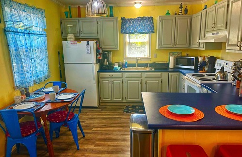 Colington Cabaña | La cabaña del capitán OBX! Soundside Beach Retreat en el corazón de los Outer Banks!