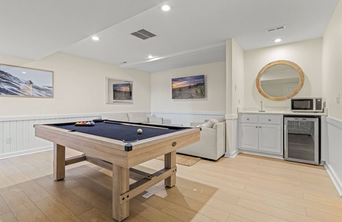 Rodanthe Casa | SALE! Oceanfront HGTV Dream Home! Hot Tub, Pool table, Game Room, Ocean Views!