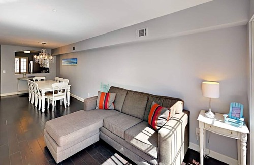 Carpinteria Cabaña | ★SALE★3BD2BA Carpinteria ★Walk to Downtown & Beach