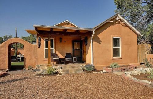 Salida Casa | Salida Retreat House - Courtyard Hot Tub Str#753