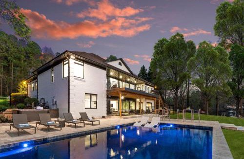Mayhew Casa | Salience Path w/Heated Pool & Game Room