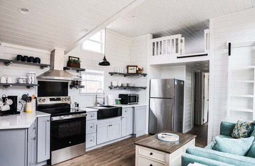 Dover Casa | Salt and Pepper at In The Pines Pr6264