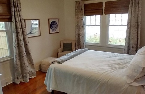 Old Southeast Cabaña | Salt Creek Cottage 2 bedroom