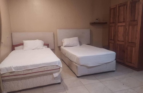 Oyster Bay Hotel | Hathi Chai Inn
