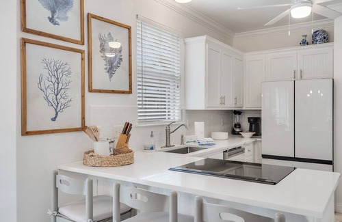 White's Gulfview Casa | Salt House - Golf Cart- 4 Bikes- Dog Friendly