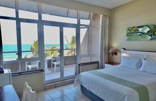 Umhlali Beach Complejo | Salt Rock Hotel and Beach Resort