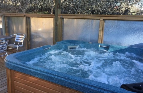 Daylesford Casa | Retiro de arte de Salt Spring; jacuzzi privado