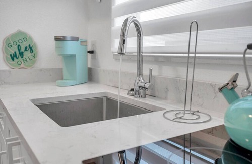 North Redington Beach Apartamento | Salt Water Suites - #11 Daiquiri