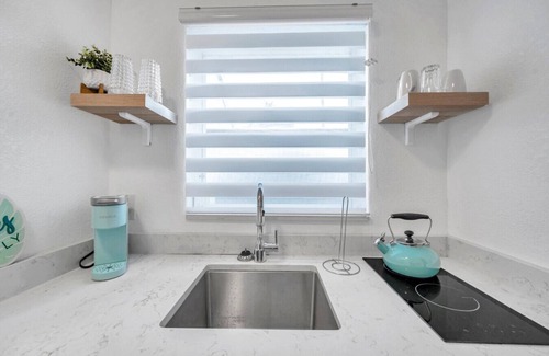 North Redington Beach Apartamento | Salt Water Suites - #11 Daiquiri