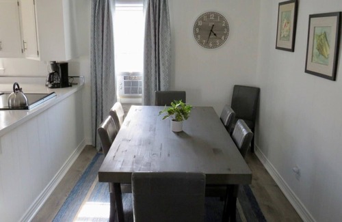 Kitty Hawk Cabaña | Saltaire Cottage 12: 3BR Kitchen Screen Porch Pool