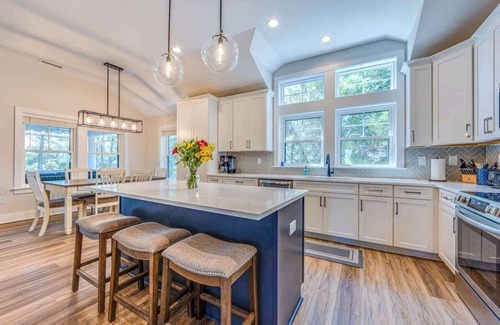 Whalehead Beach Casa | Saltwater Pool, Outdoor Bar, & 5-Min Walk to Beach