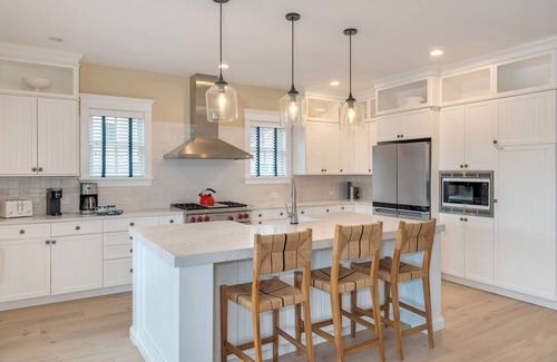 Stone Harbor Casa | Saltwater Splendor: 5 Bedroom Retreat, with Pool