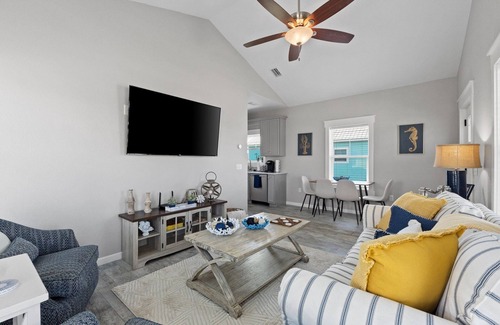 Mexico Beach Casa | Salty Beach Bungalow