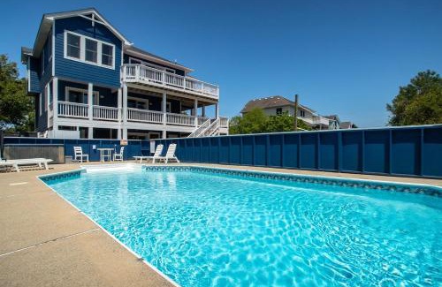 Duck Casa | Salty Breeze - Walk to Beach - Pool - Hot Tub - EV